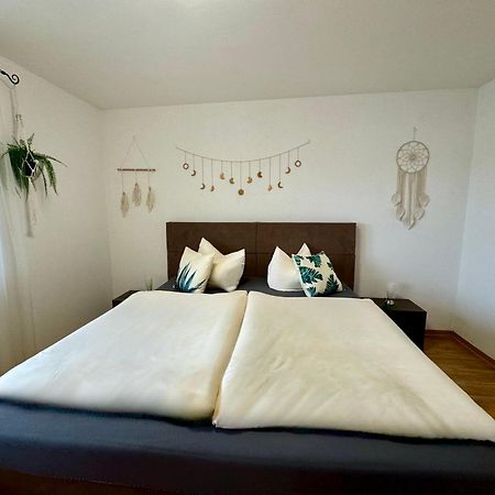 Schnuetgenhof Appartements Атендорн Екстериор снимка