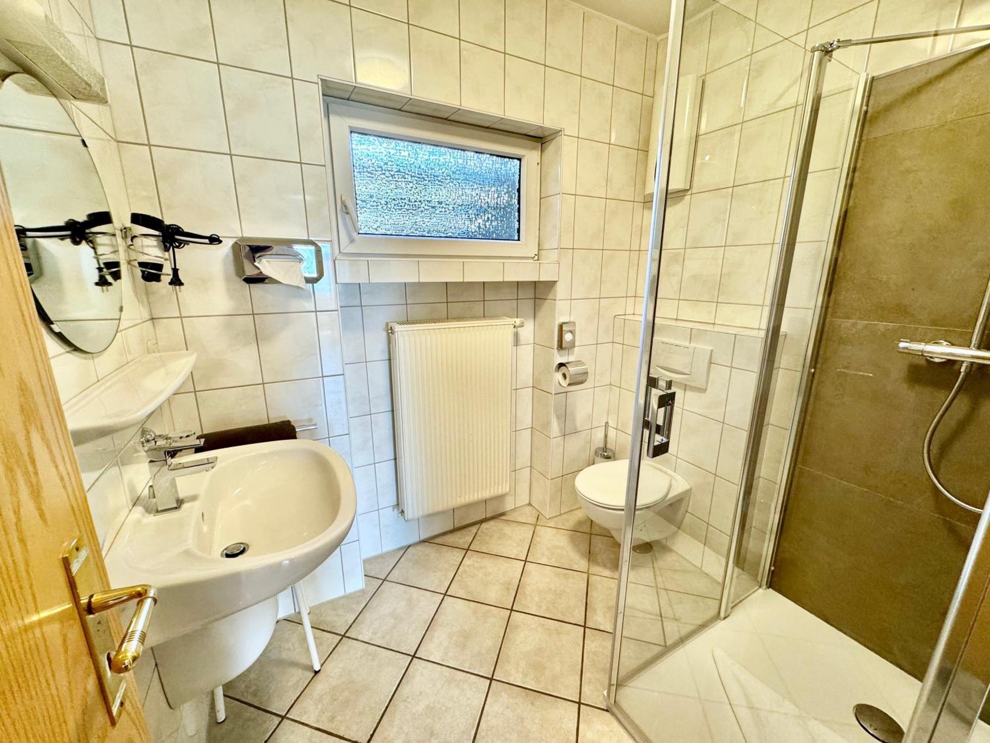 Schnuetgenhof Appartements Атендорн Екстериор снимка
